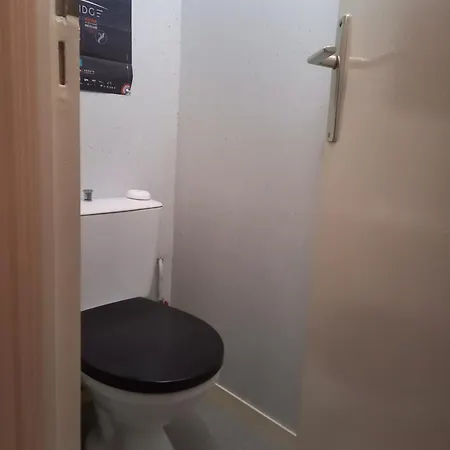 2 4 Personnes Апартаменты